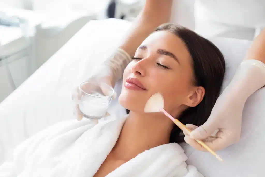 shutterstock_2496076115-1024x683 Skin Tightening Techniques Rejuvenate
