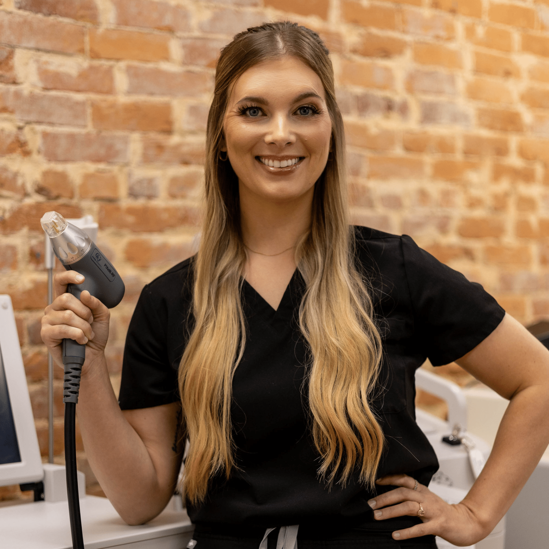 RF Microneedling